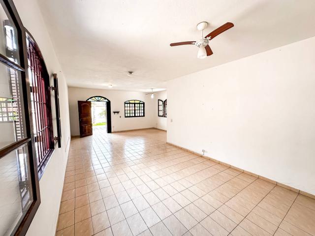 Casa para Venda em Ubatuba - 4