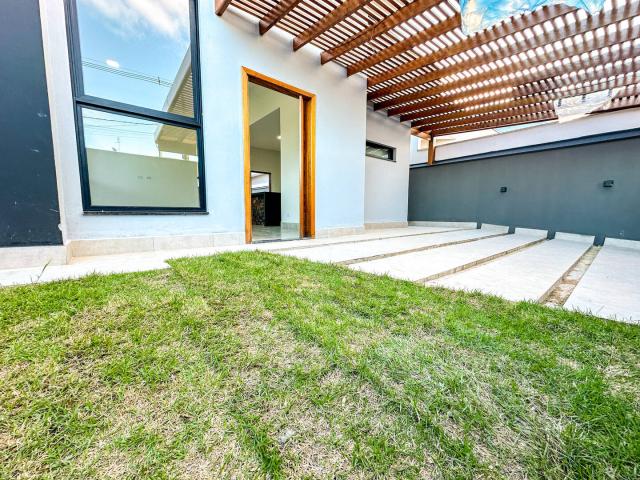 #9 - Casa para Venda em Caraguatatuba - SP