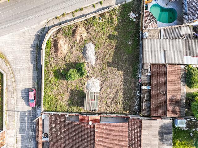 Terreno para Venda em Caraguatatuba - 4