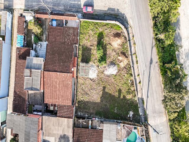 Terreno para Venda em Caraguatatuba - 5