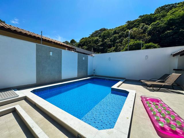 #20 - Casa para Venda em Caraguatatuba - SP