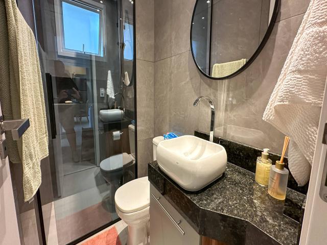 Apartamento para Venda em Caraguatatuba - 5