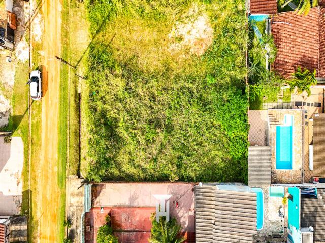 Área para Venda em Caraguatatuba - 5