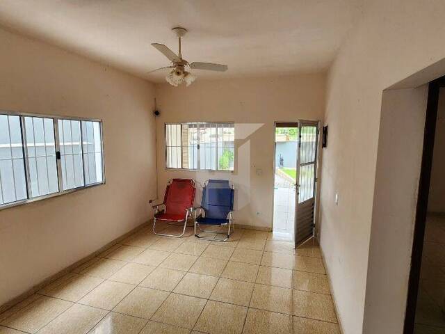 Casa para Venda em Caraguatatuba - 4