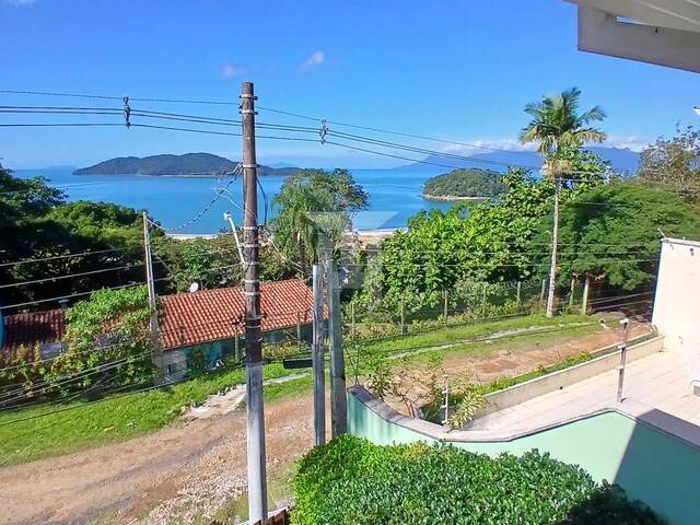 #52 - Casa para Venda em Caraguatatuba - SP