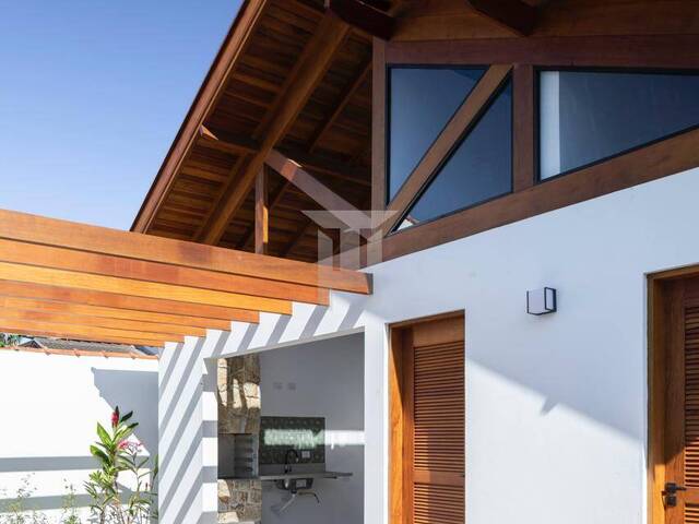 #55 - Casa para Venda em Caraguatatuba - SP