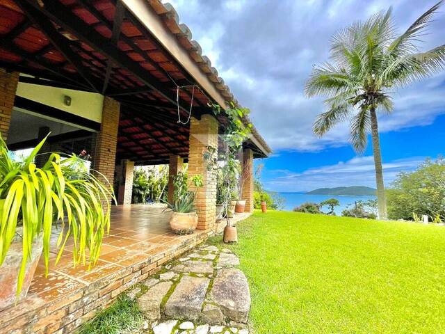 Casa para Venda em Caraguatatuba - 5