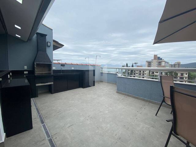 Apartamento para Venda em Caraguatatuba - 4